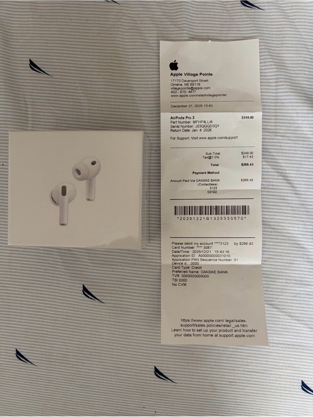 Apple AirPods Pro 3 (White) - Wireless Noise-Canceling Earbuds